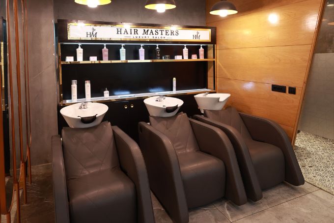 hair salon in sector 63, noida (1)